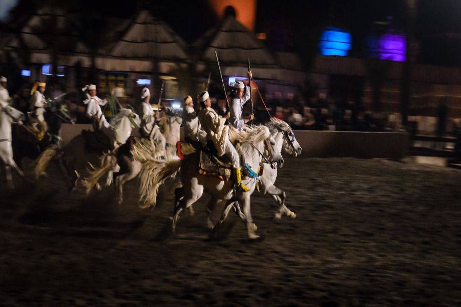 Heerlijk diner met de Historical Fantasia and Dance Show