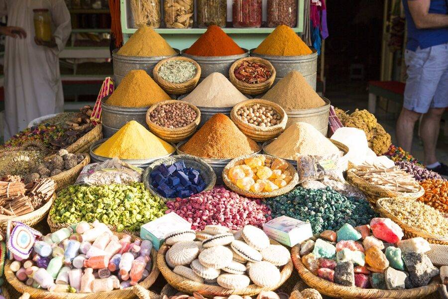 Traditionele souks van Marrakech en bezoek aan de oude medina