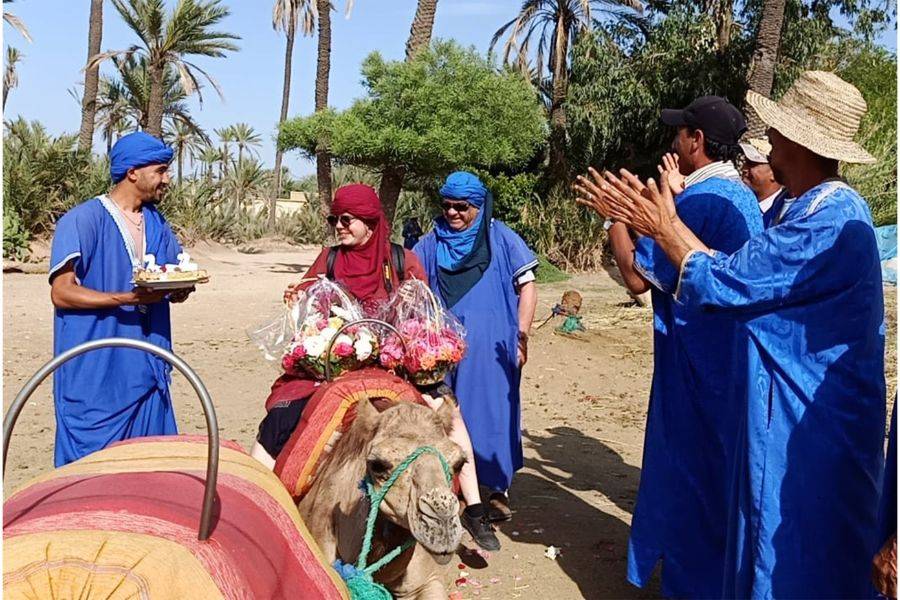 Kameelrijden in de Palmeraie van Marrakech