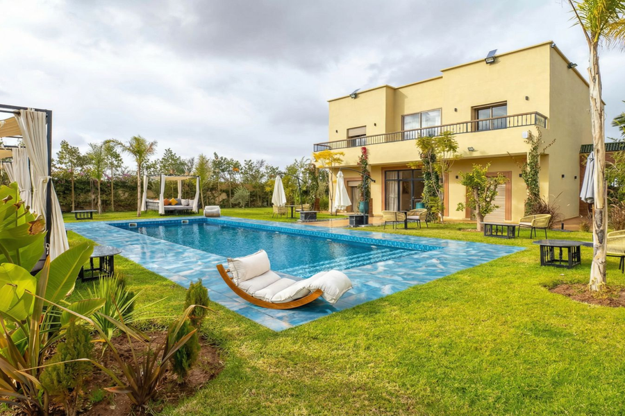 Vanuit Marrakech: Dagpas voor een ontspannende villa met zwembad en Marokkaanse lunch