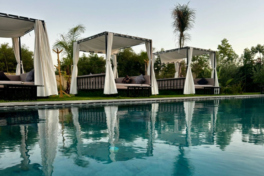 Vanuit Marrakech: Dagpas voor een ontspannende villa met zwembad en Marokkaanse lunch