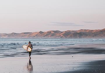 Strand en surfen